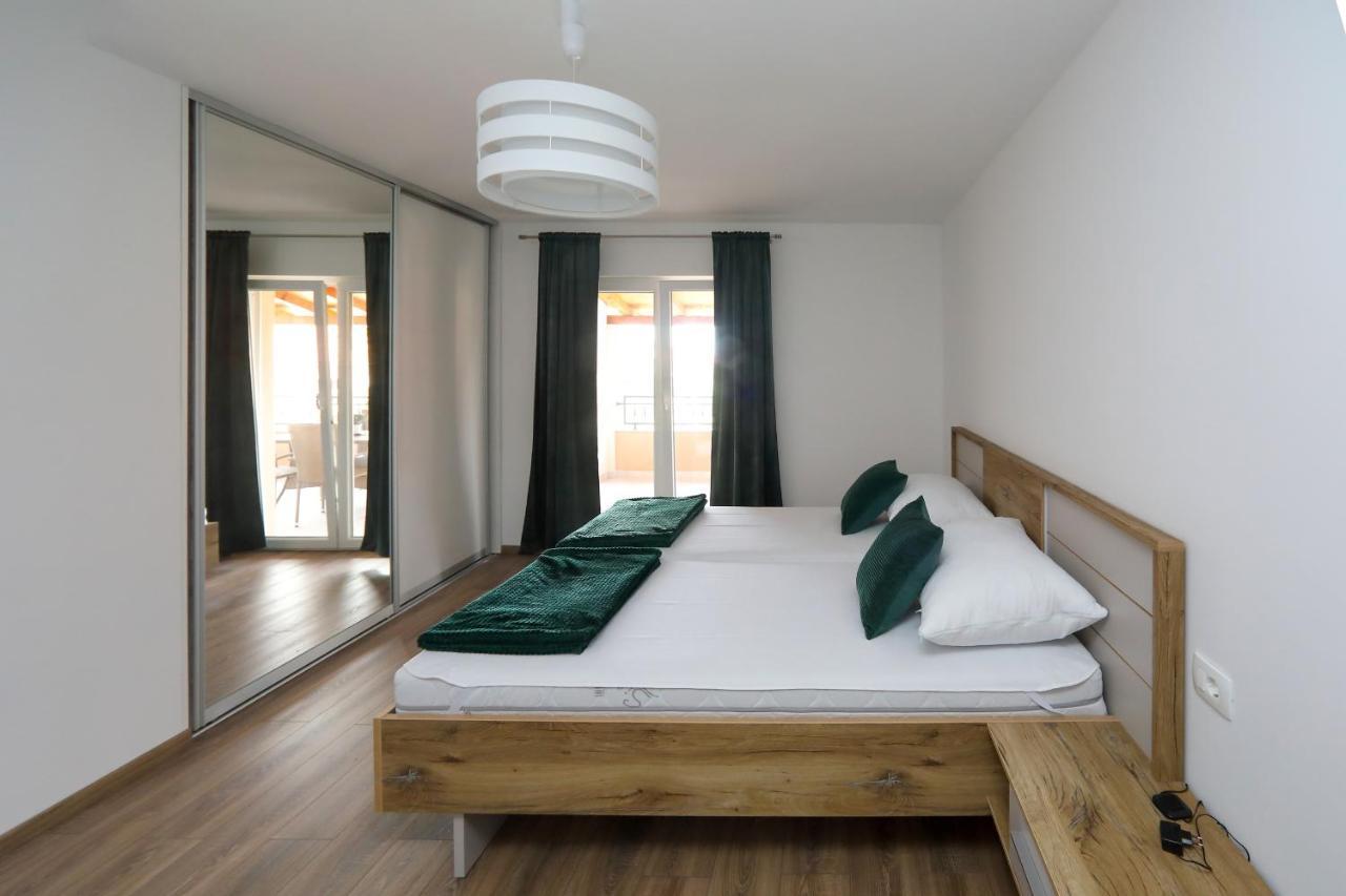 Alfonso Apartment Бибине Екстериор снимка